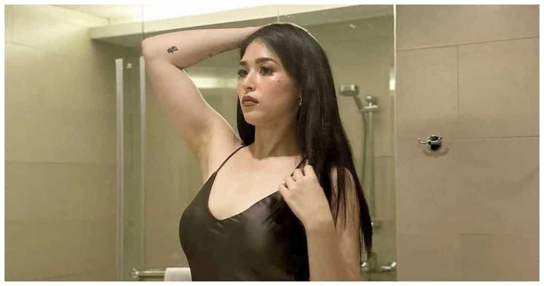 Kylie Padilla, nag-open up sa kanyang bisyo noon: "I used to be a chain smoker" Kylie Padilla, nag-open up sa kanyang bisyo noon: "I used to be a chain smoker"