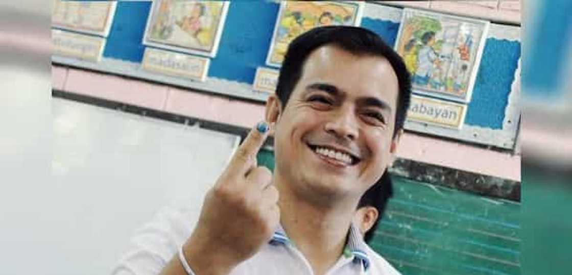 Mayor Isko Moreno sa pagtakbo bilang Pangulo ng Pilipinas: "Together we can do it better" Mayor Isko Moreno sa pagtakbo bilang Pangulo ng Pilipinas: "Together we can do it better"