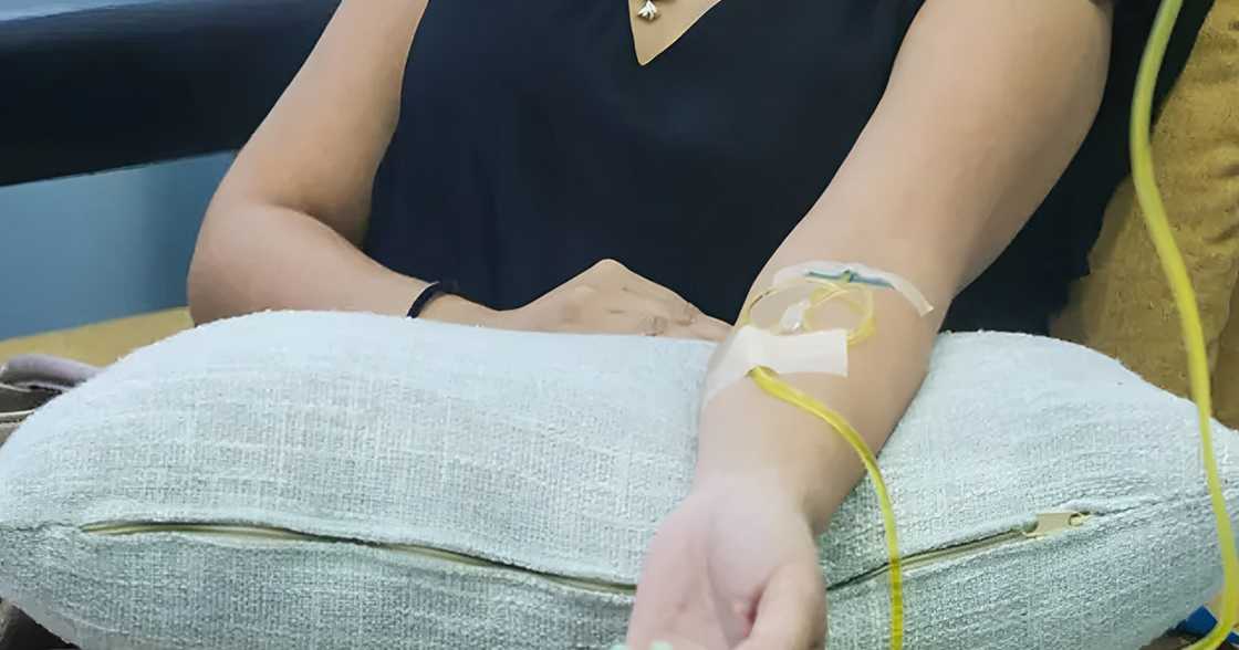 Babae, sinisi ang pagpapaturok ng glutathione sa kanyang eye infection