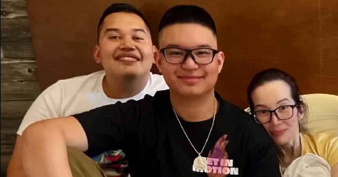 Kris Aquino, niligtas ni Bimby matapos mawalan ng balanse: "Daig nya ang action stars" Kris Aquino, niligtas ni Bimby matapos mawalan ng balanse: "Daig nya ang action stars"