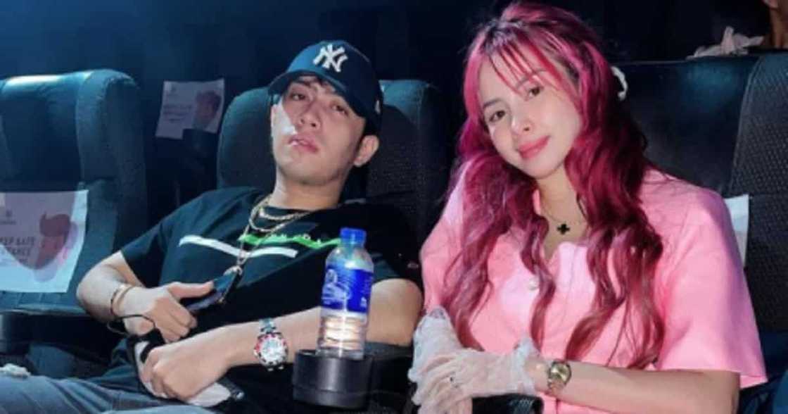 Christian Merck Grey, emosyonal nang malamang buntis na ang asawang si Pam Christian Merck Grey, emosyonal nang malamang buntis na ang asawang si Pam