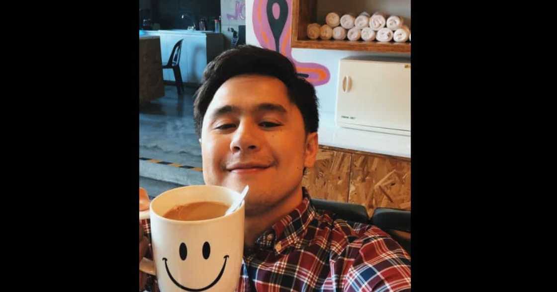 Fourth Solomon, wife Grizelle Gratela expecting a baby boy in 3 months Fourth Solomon, wife Grizelle Gratela expecting a baby boy in 3 months