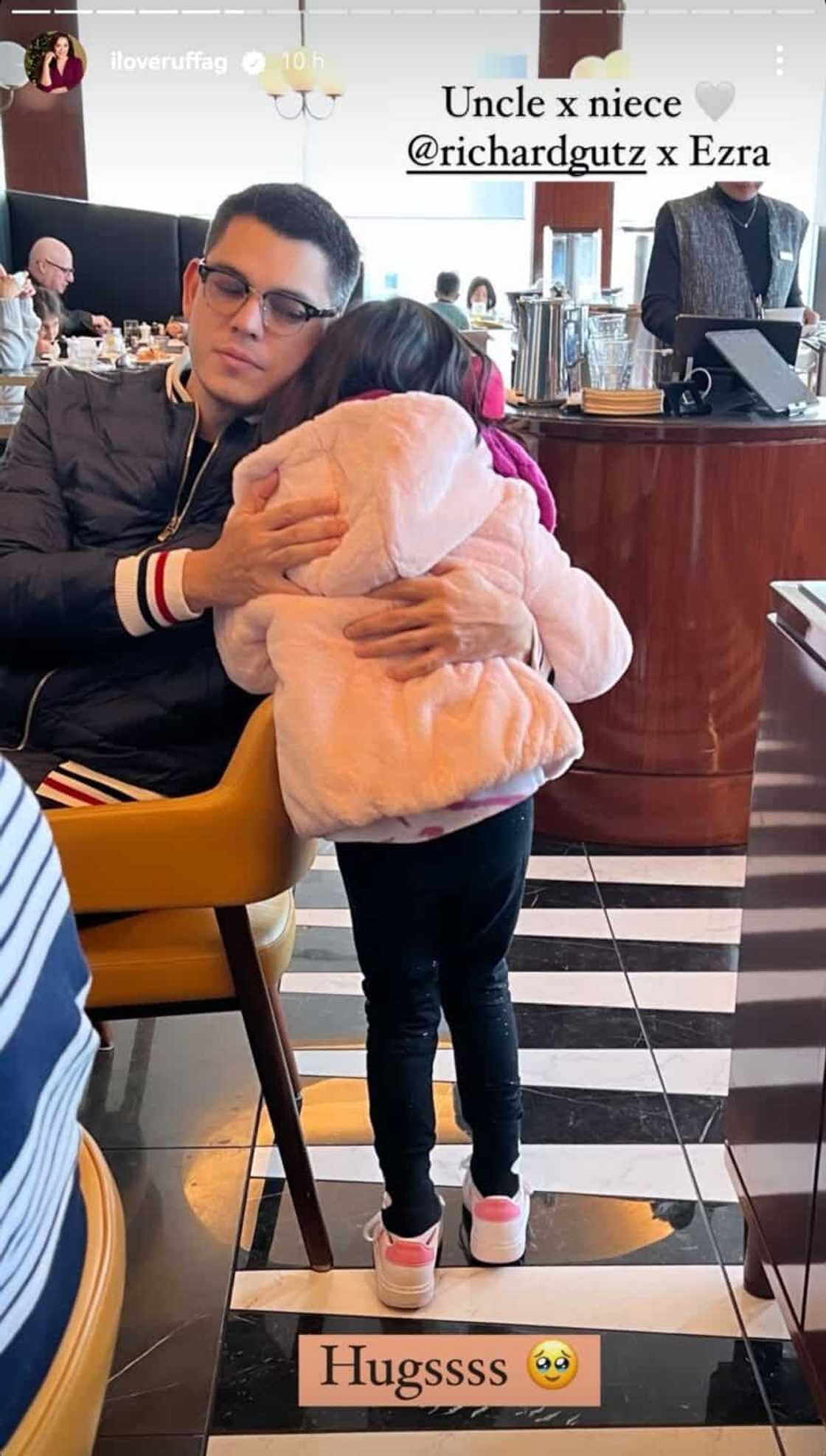 Sarah Lahbati at Richard Gutierrez, nakitaang di suot kani-kanilang wedding rings sa ilang mga pics Sarah Lahbati at Richard Gutierrez, nakitaang di suot kani-kanilang wedding rings sa ilang mga pics