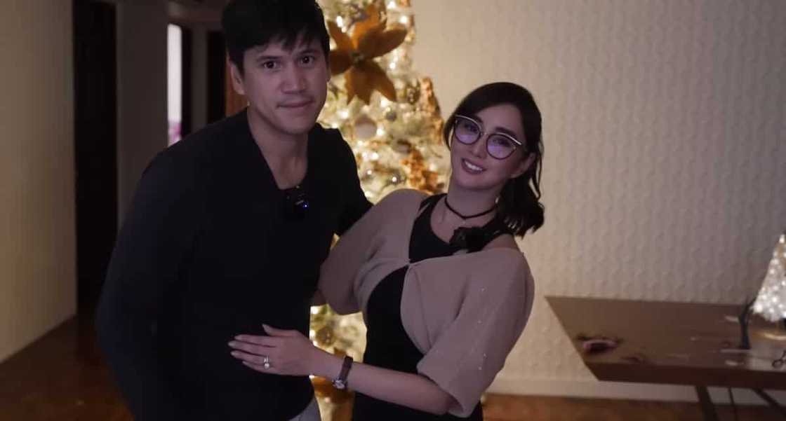 Alodia Gosiengfiao, binahagi ang video ng pag-ayos nilang mag-asawa ng kanilang Christmas tree Alodia Gosiengfiao, binahagi ang video ng pag-ayos nilang mag-asawa ng kanilang Christmas tree