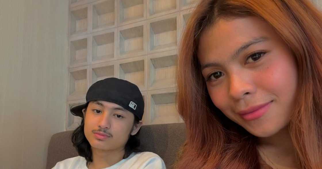 Lyca Gairanod, ibinida ang regalo ng BF niya sa monthsary nila Lyca Gairanod, ibinida ang regalo ng BF niya sa monthsary nila