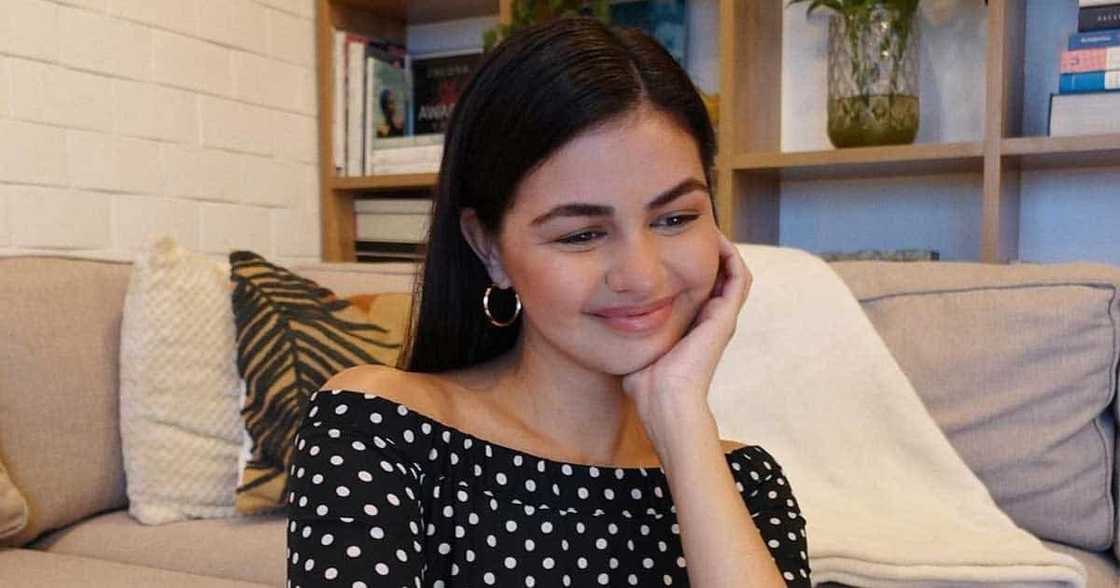 Janine Gutierrez, dineny na siya nag-tweet ng pic ni Bongbong Marcos na basa ang kili-kili: “This is fake” Janine Gutierrez, dineny na siya nag-tweet ng pic ni Bongbong Marcos na basa ang kili-kili: “This is fake”