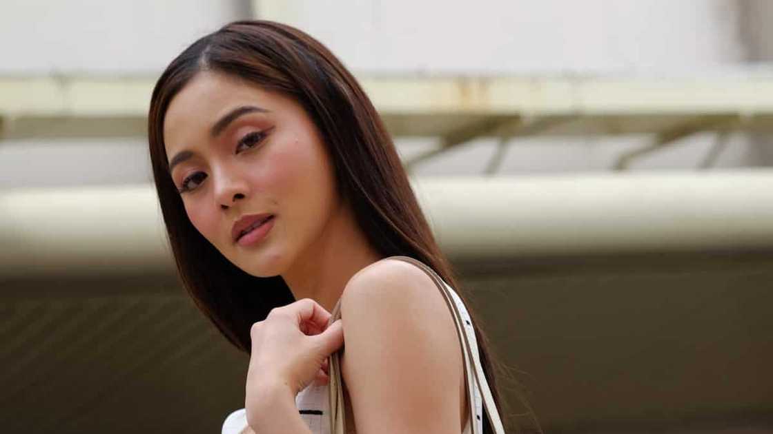 Cristy, hanga sa mga It's Showtime hosts sa gitna ng isyu ng Eat Bulaga: "Lalo na kay Kim Chiu" Cristy, hanga sa mga It's Showtime hosts sa gitna ng isyu ng Eat Bulaga: "Lalo na kay Kim Chiu"