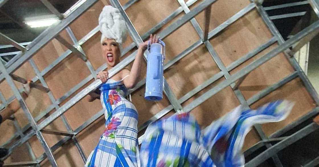Vice Ganda, may mensahe sa lahat ng mga napapagod at nahihirapan: “I’m rooting for you!” Vice Ganda, may mensahe sa lahat ng mga napapagod at nahihirapan: “I’m rooting for you!”