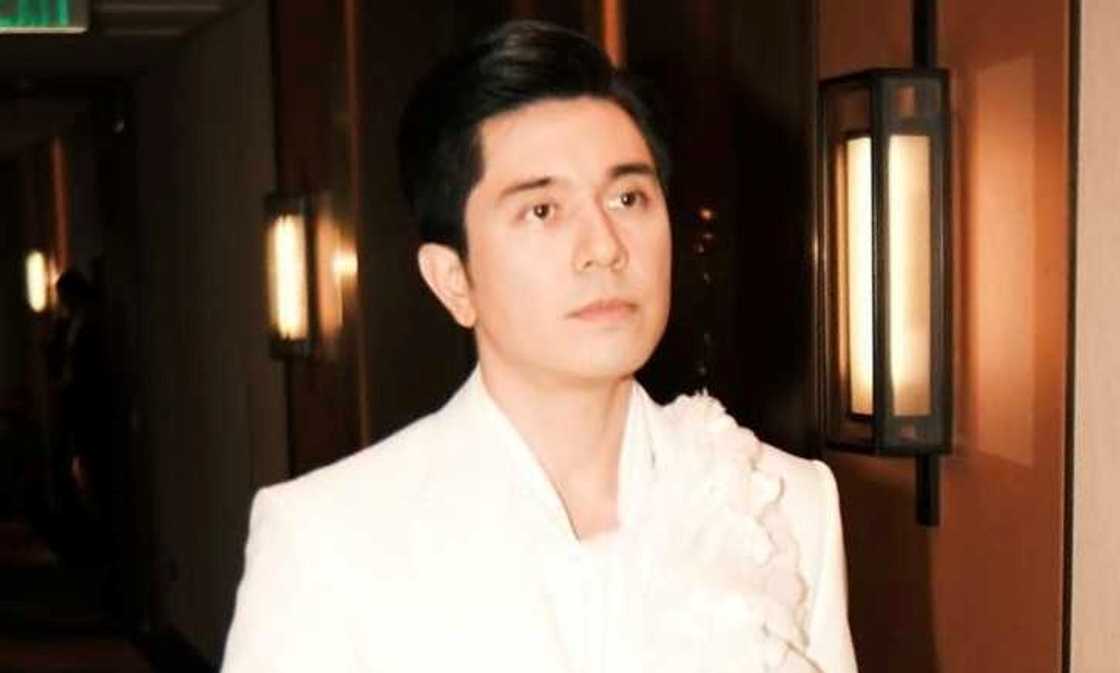 Paulo Avelino, may sagot sa mga haka-haka tungkol kay Kim Chiu Paulo Avelino, may sagot sa mga haka-haka tungkol kay Kim Chiu