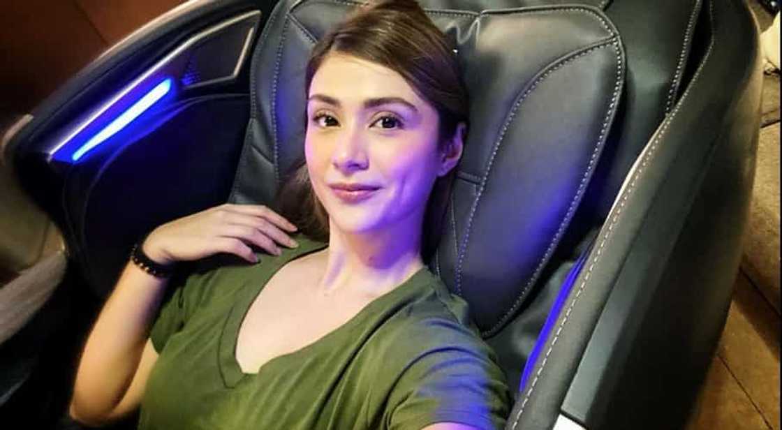 Carla Abellana, di nakalimutang pasalamatan ang dalawang fans na todo suporta sa kanya Carla Abellana, di nakalimutang pasalamatan ang dalawang fans na todo suporta sa kanya