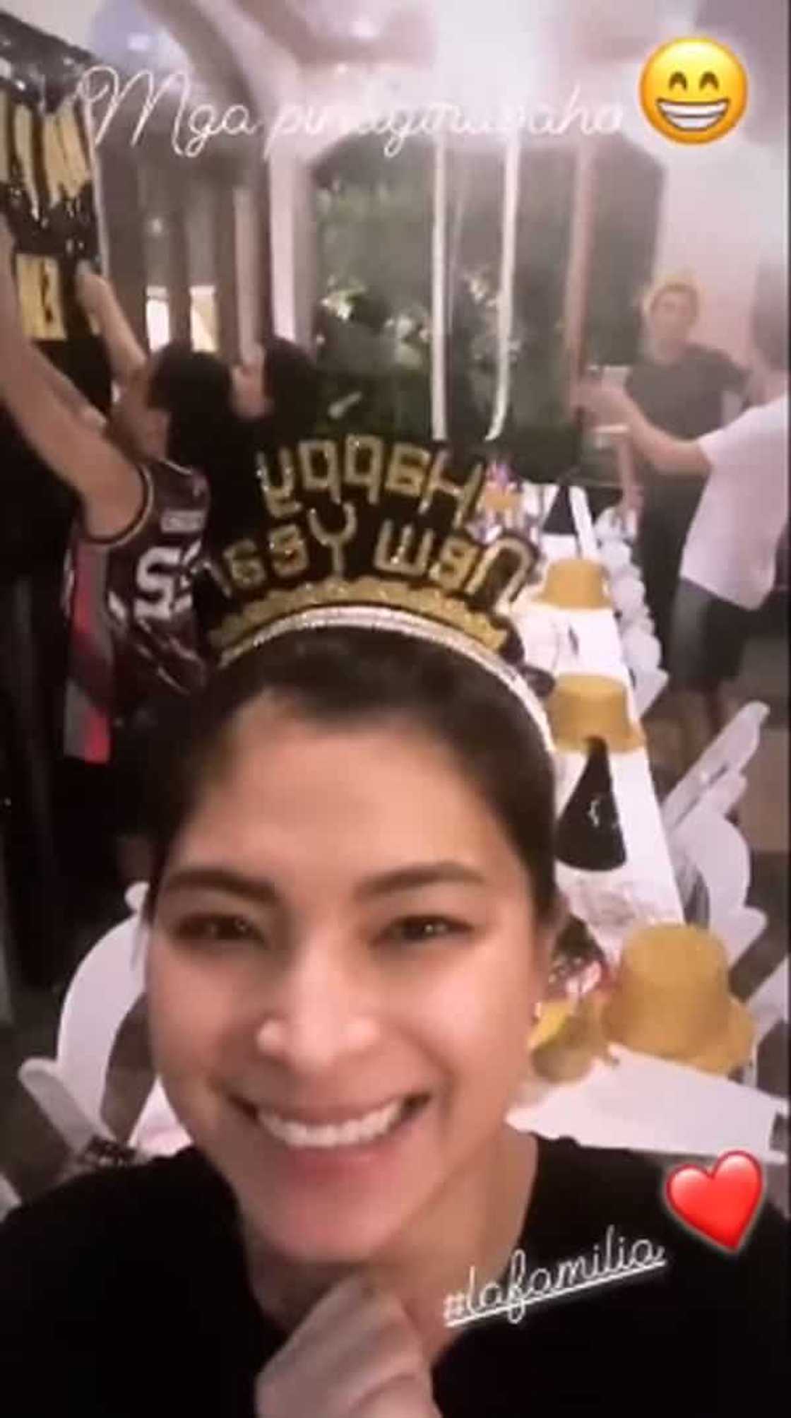 Tatak Pinoy! Angel Locsin embraces Filipino street food to welcome good vibes of 2019