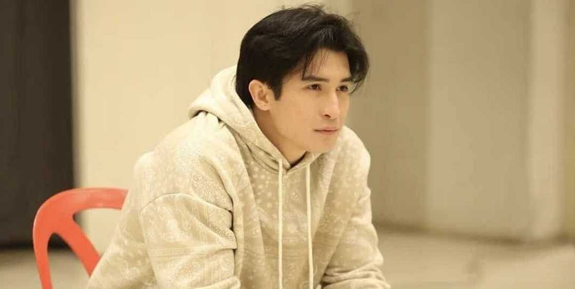 Rob Gomez, humingi ng sorry kay Shaila Rebortera sa pagsabi na siya ay single Rob Gomez, humingi ng sorry kay Shaila Rebortera sa pagsabi na siya ay single