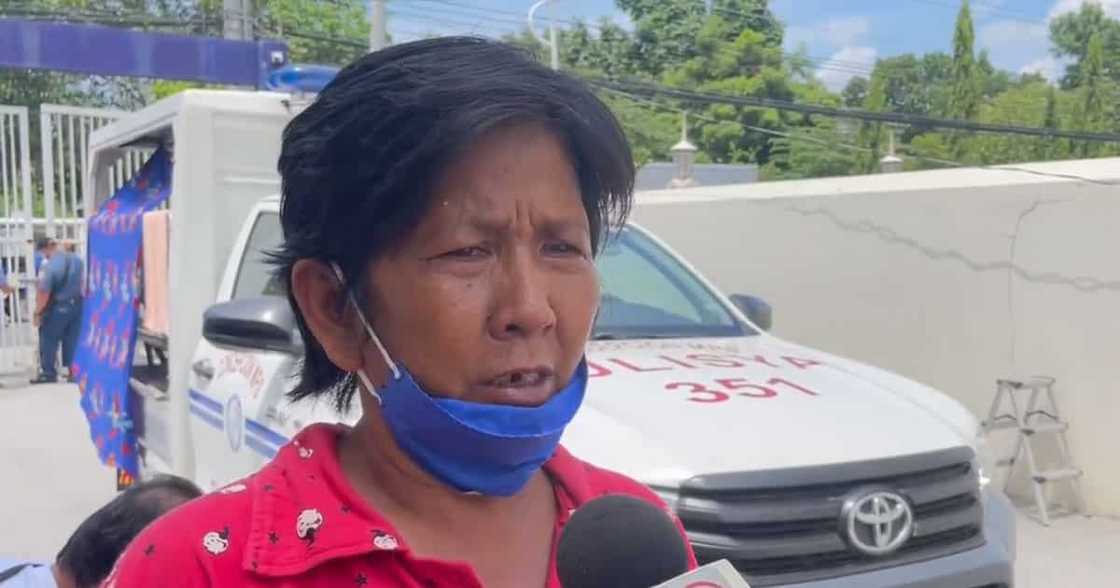 Isang magsasaka na inaresto sa Tarlac, maluha-luhang nagbigay ng pahayag: "Nagugutom na kami" Isang magsasaka na inaresto sa Tarlac, maluha-luhang nagbigay ng pahayag: "Nagugutom na kami"
