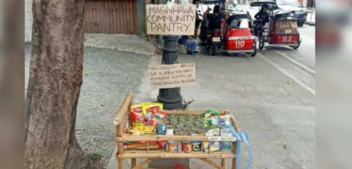 Malacañang, sinabing hindi na dapat pakialaman pa ang mga community pantry Malacañang, sinabing hindi na dapat pakialaman pa ang mga community pantry