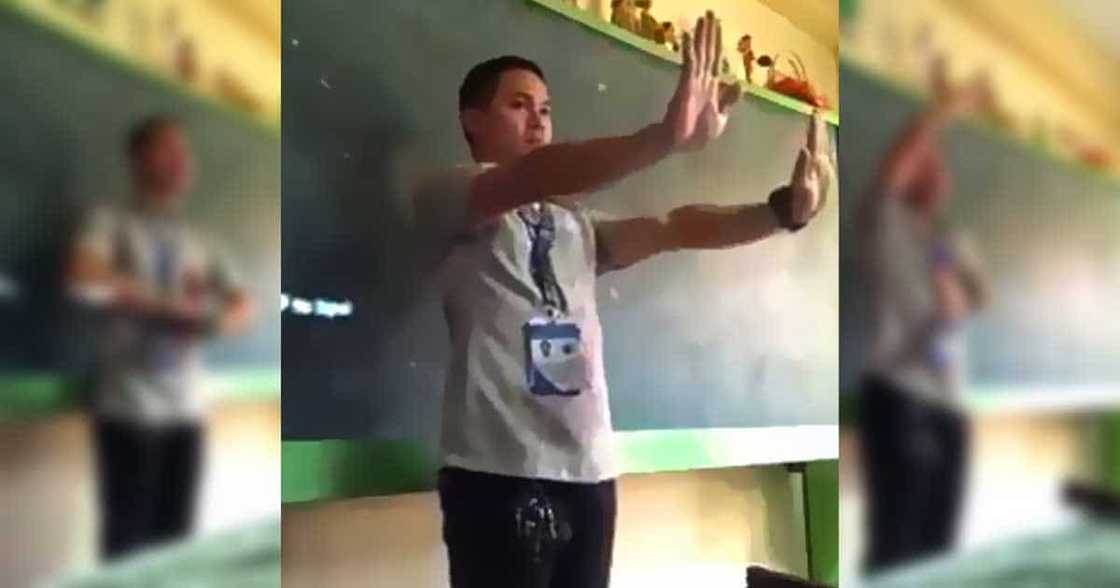 Video ng kwelang pagtuturo ng isang teacher ng “karatey” sa klase, viral; views, umabot na ng ilang milyon