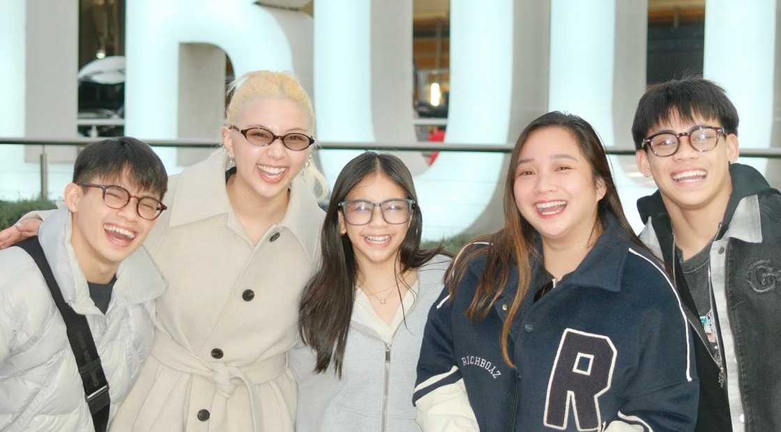 Carlos Yulo, pinasalamatan si Chloe sa Australia trip kasama ang mga kapatid