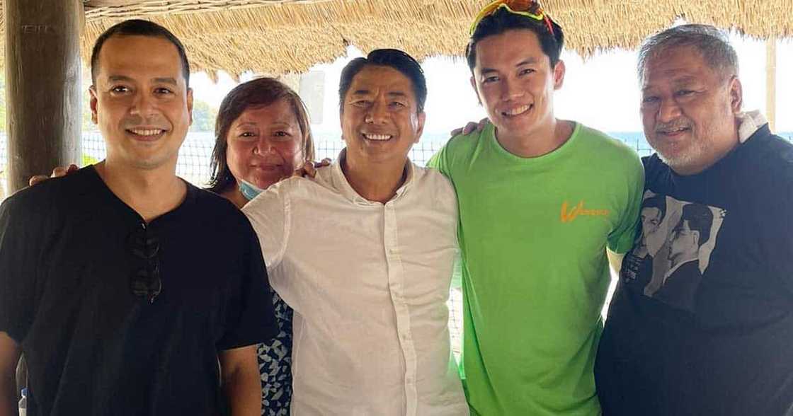 First post ni John Lloyd Cruz sa kauna-unahang Instagram account ng aktor, viral na First post ni John Lloyd Cruz sa kauna-unahang Instagram account ng aktor, viral na