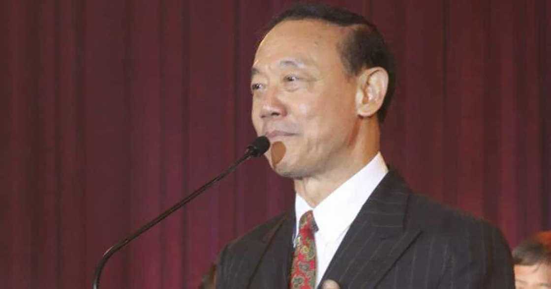 Jose Mari Chan, kinanta sa ‘Unang Hirit’ “Christmas in Our Hearts” first day ng “Ber” months; hosts, nakikanta Jose Mari Chan, kinanta sa ‘Unang Hirit’ “Christmas in Our Hearts” first day ng “Ber” months; hosts, nakikanta