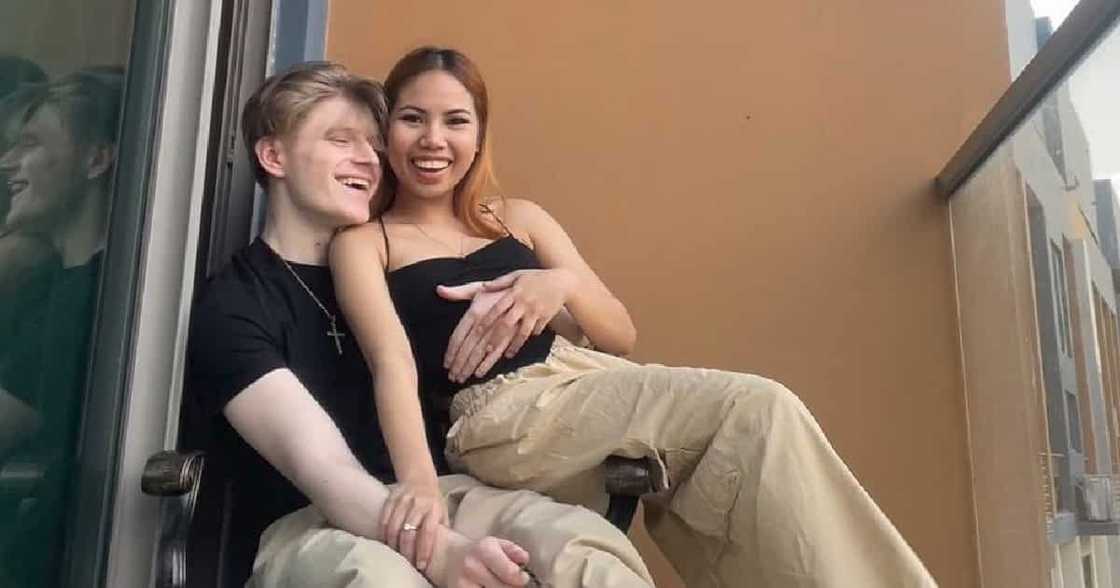 Lie Reposposa, pinabulaanan ang komentong hiwalay na sila ng boyfriend Lie Reposposa, pinabulaanan ang komentong hiwalay na sila ng boyfriend