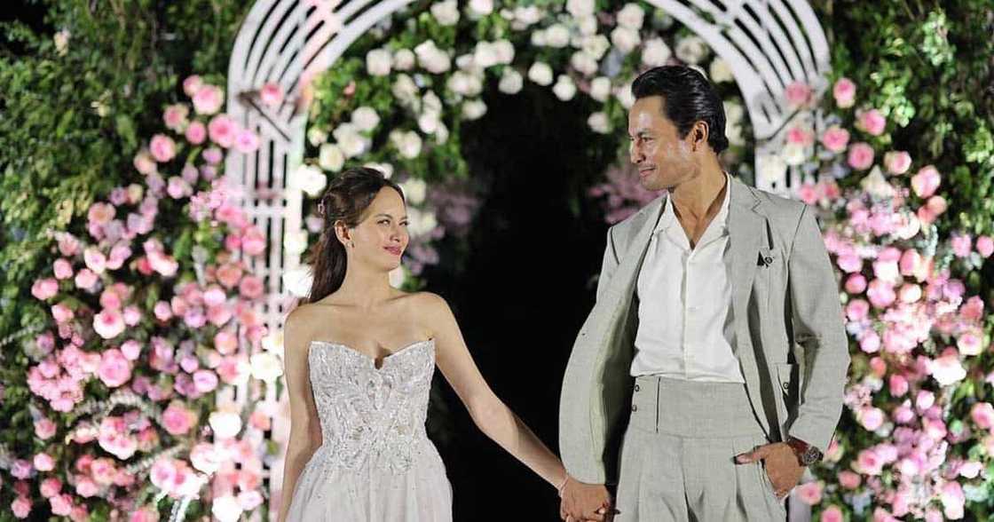 Randy Lazaro, ipinakita behind the scenes ng wedding venue nina Ellen, Derek: "Biggest challenge was the sun"