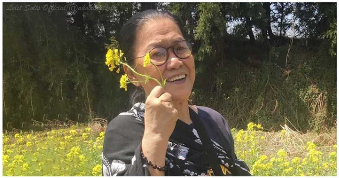 Lolit Solis, nag-post habang nasa dialysis center: “ako talaga ang pinaka-nega sa lahat ng pasyente" Lolit Solis, nag-post habang nasa dialysis center: “ako talaga ang pinaka-nega sa lahat ng pasyente"