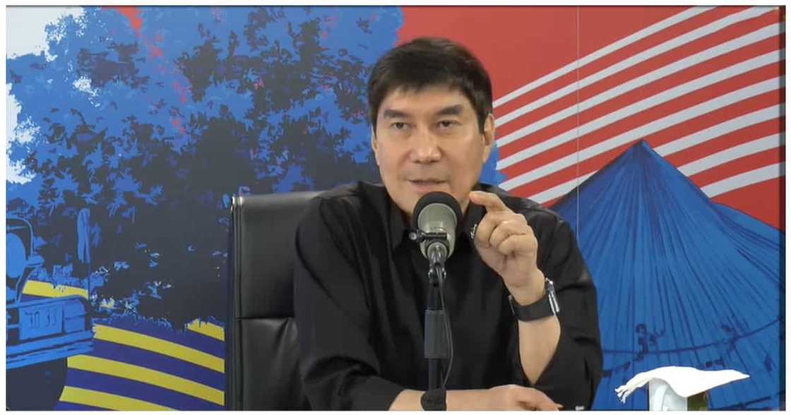 Customer na nag-post tungkol sa "fried towel," dumulog kay Raffy Tulfo Customer na nag-post tungkol sa "fried towel," dumulog kay Raffy Tulfo