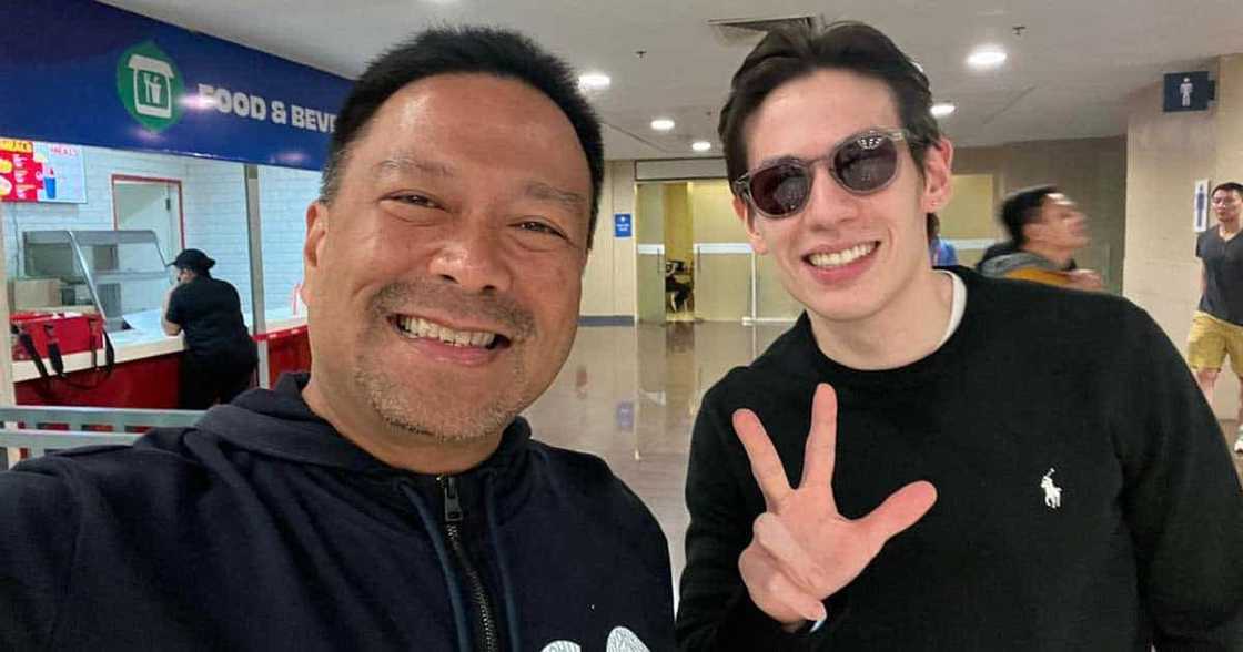 JV Ejercito, ipinost na "kape't gatas" pic nila ni Jake, viral: "Oo, magkapatid kami" JV Ejercito, ipinost na "kape't gatas" pic nila ni Jake, viral: "Oo, magkapatid kami"