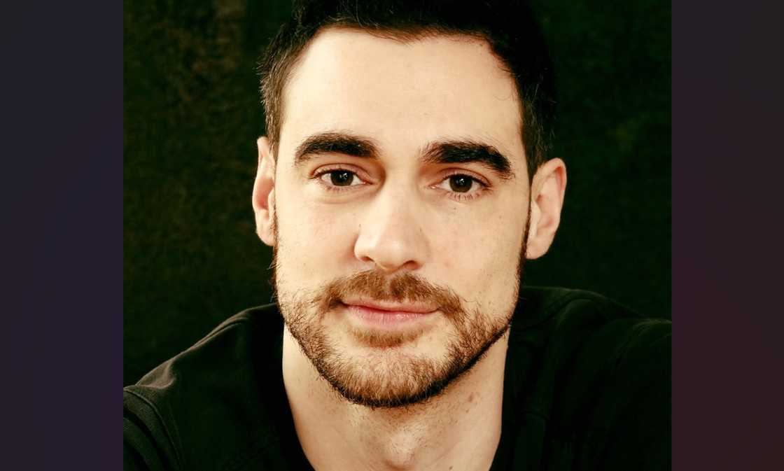 French actor Arnaud Denis, may huling mensahe bago ang euthanasia French actor Arnaud Denis, may huling mensahe bago ang euthanasia