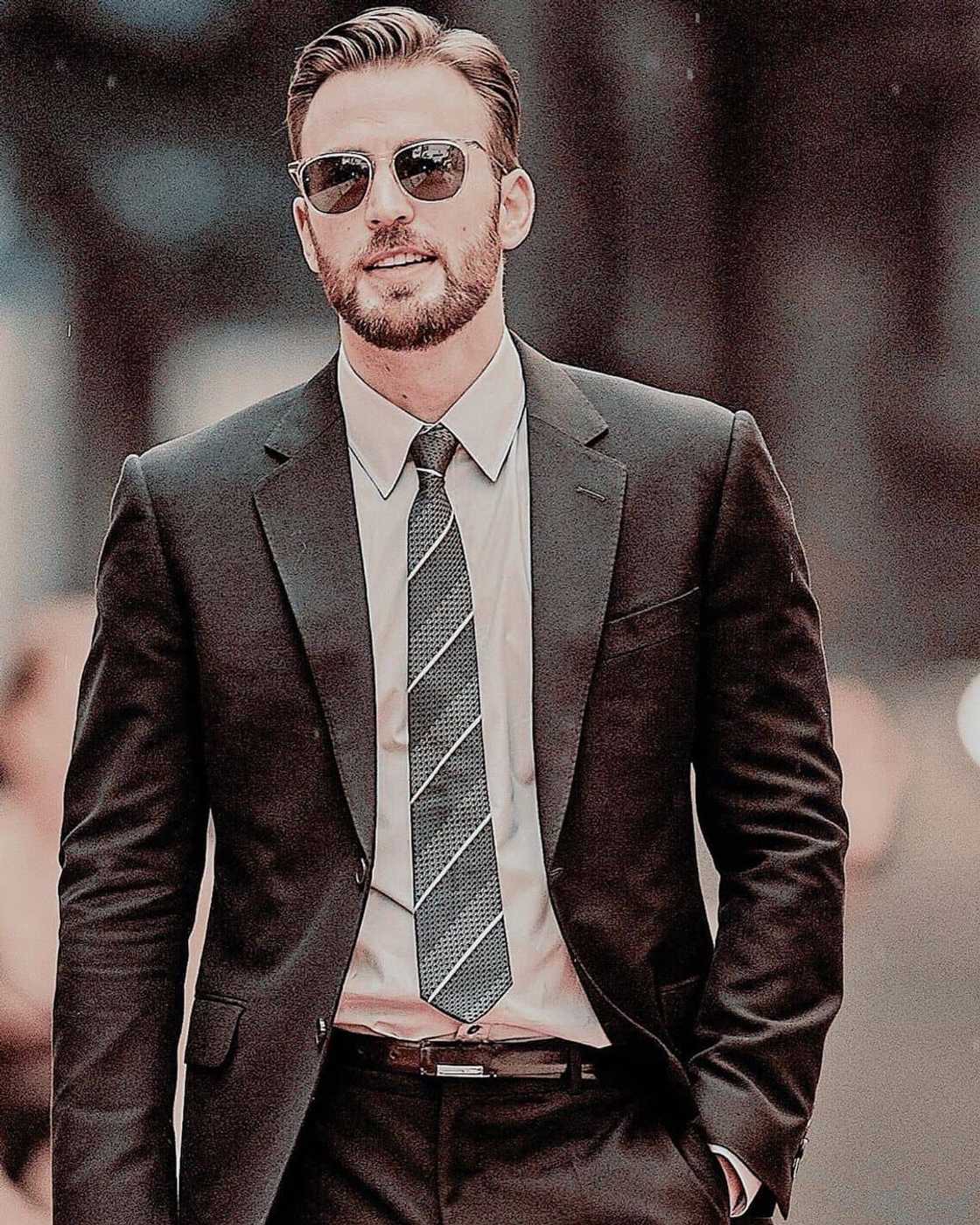 Chris Evans Chris Evans