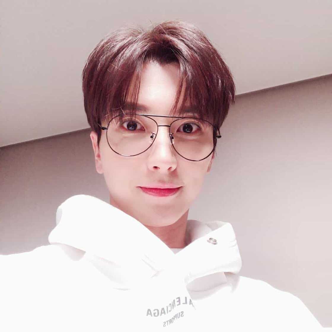 Lee Teuk age Lee Teuk age