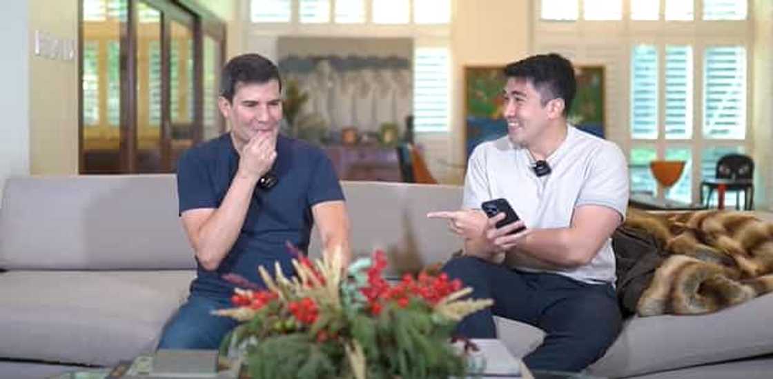 Luis Manzano, hindi pinalampas ang komentong isa siyang "copycat of Tonitalks" Luis Manzano, hindi pinalampas ang komentong isa siyang "copycat of Tonitalks"