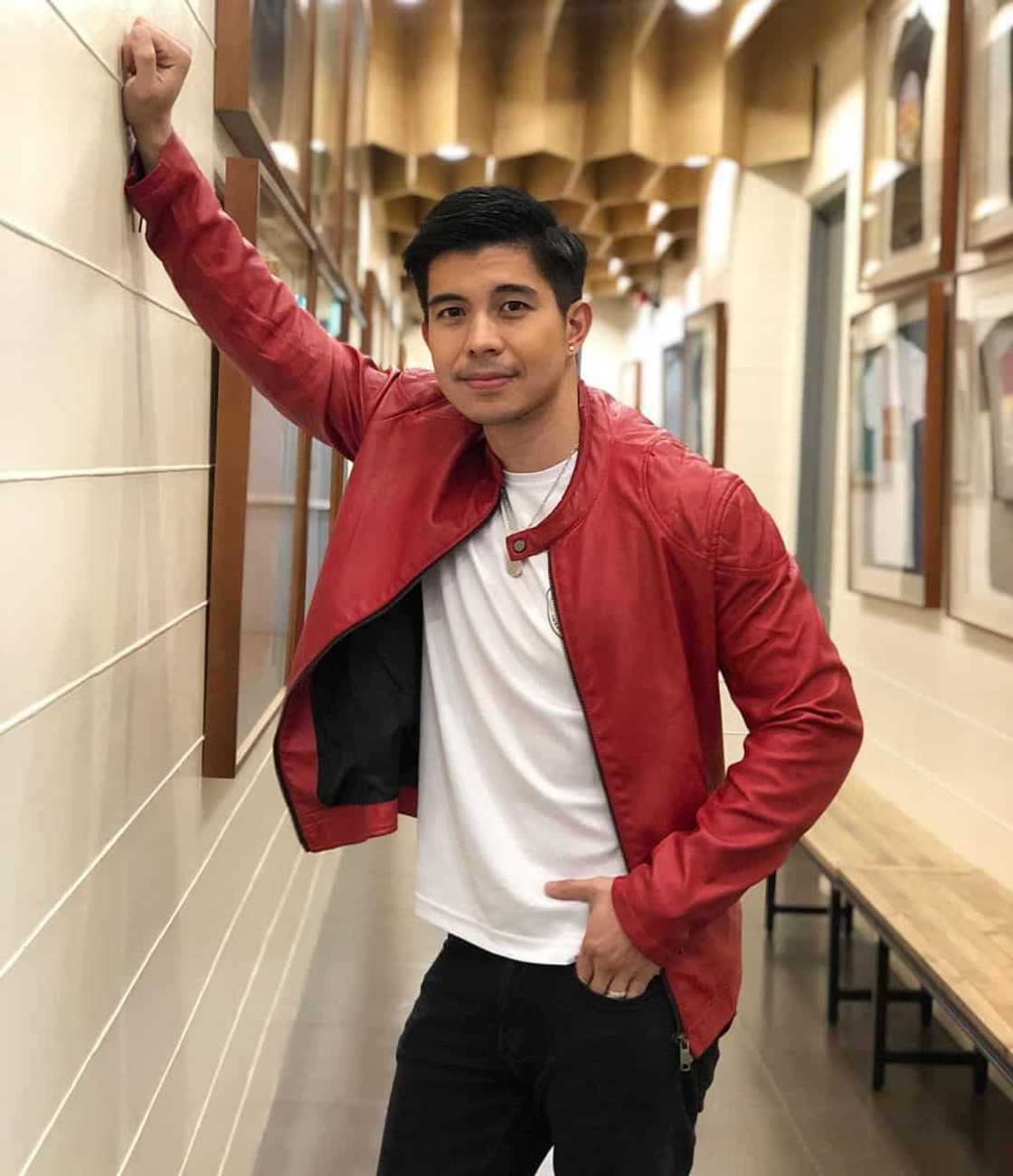Rodjun Cruz Rodjun Cruz