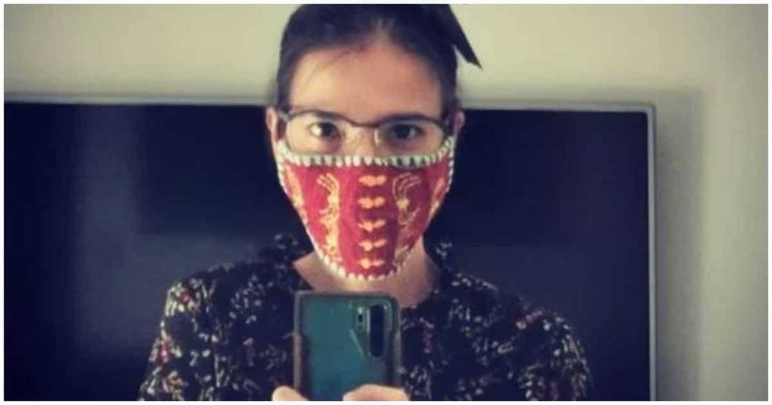 Alessandra de Rossi, tinawag na cute ang basher na nagsabing "di siya sikat" Alessandra de Rossi, tinawag na cute ang basher na nagsabing "di siya sikat"