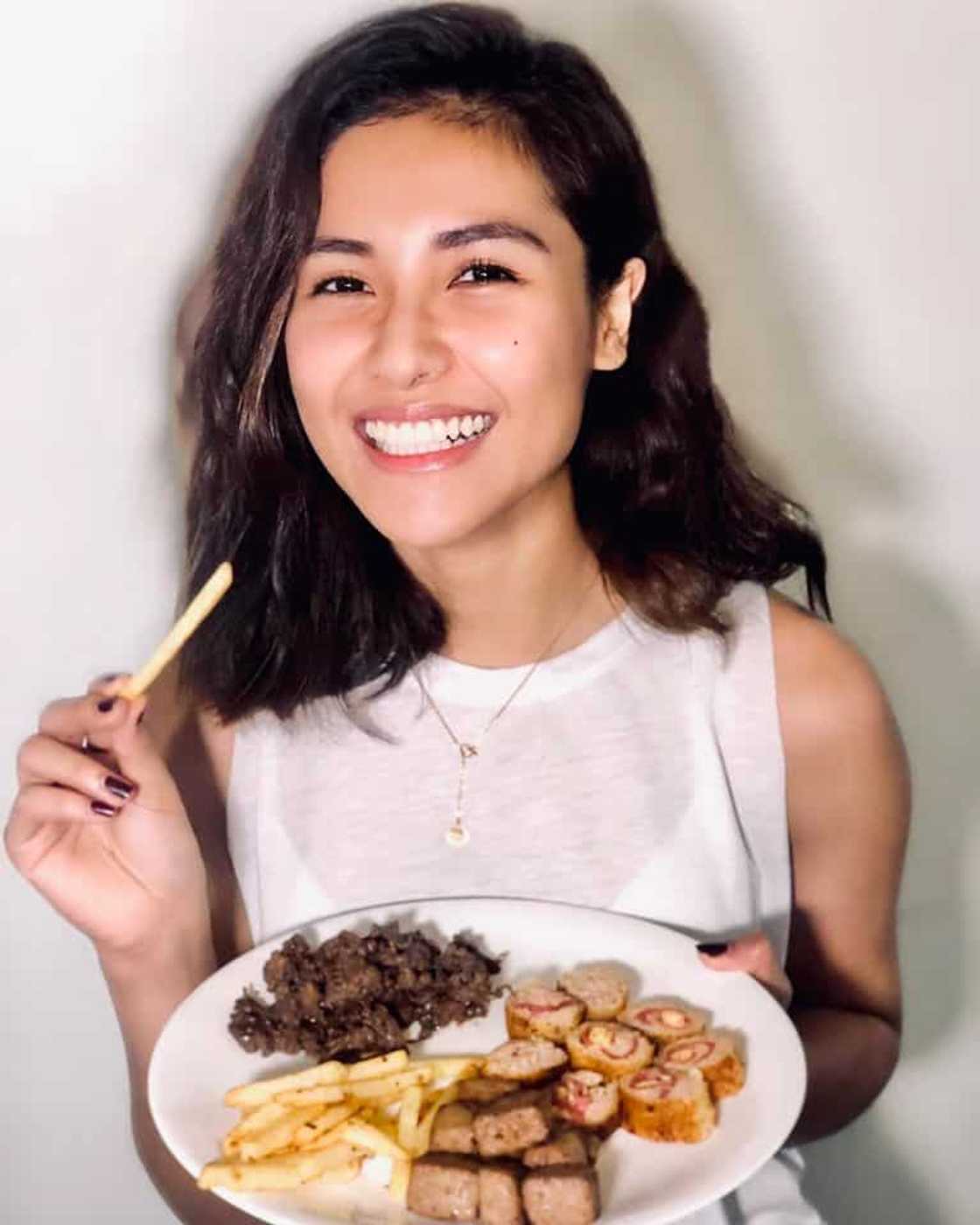 Sanya Lopez height Sanya Lopez height