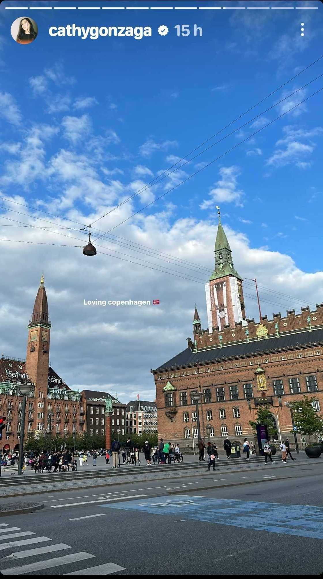 Alex Gonzaga, kumasa sa "ba't malungkot ang beshy ko" trend habang nasa Denmark Alex Gonzaga, kumasa sa "ba't malungkot ang beshy ko" trend habang nasa Denmark