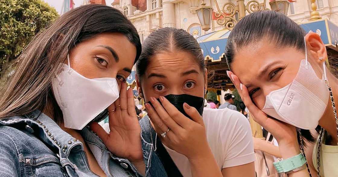 Maja Salvador, Maine Mendoza and MJ Lastimosa’s photos in Singapore captivates netizens Maja Salvador, Maine Mendoza and MJ Lastimosa’s photos in Singapore captivates netizens