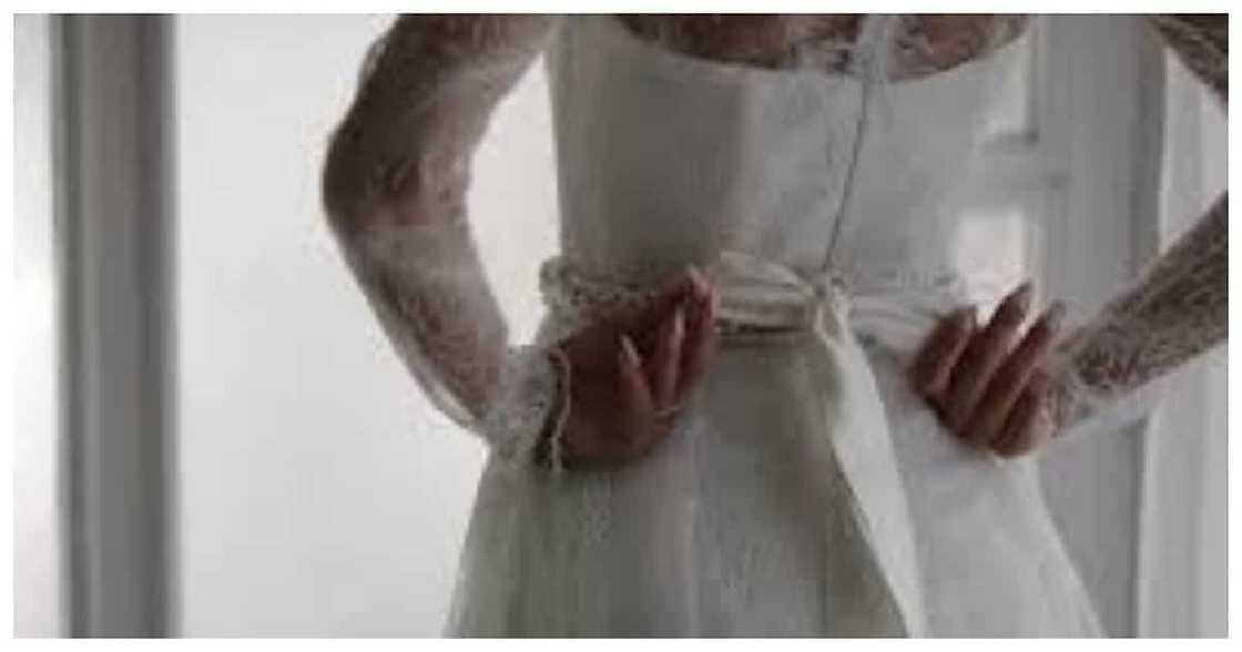 Groom na nagpaalam na maliligo, tuluyan nang tinakasan ang kanyang bride Groom na nagpaalam na maliligo, tuluyan nang tinakasan ang kanyang bride
