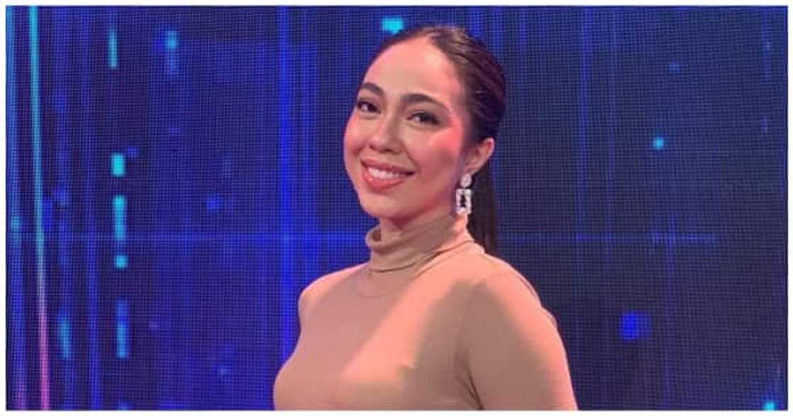 Dating kalahok sa 'Tawag Ng Tanghalan' na si Mariane Osabel, nag-champion sa 'The Clash 2021' Dating kalahok sa 'Tawag Ng Tanghalan' na si Mariane Osabel, nag-champion sa 'The Clash 2021'