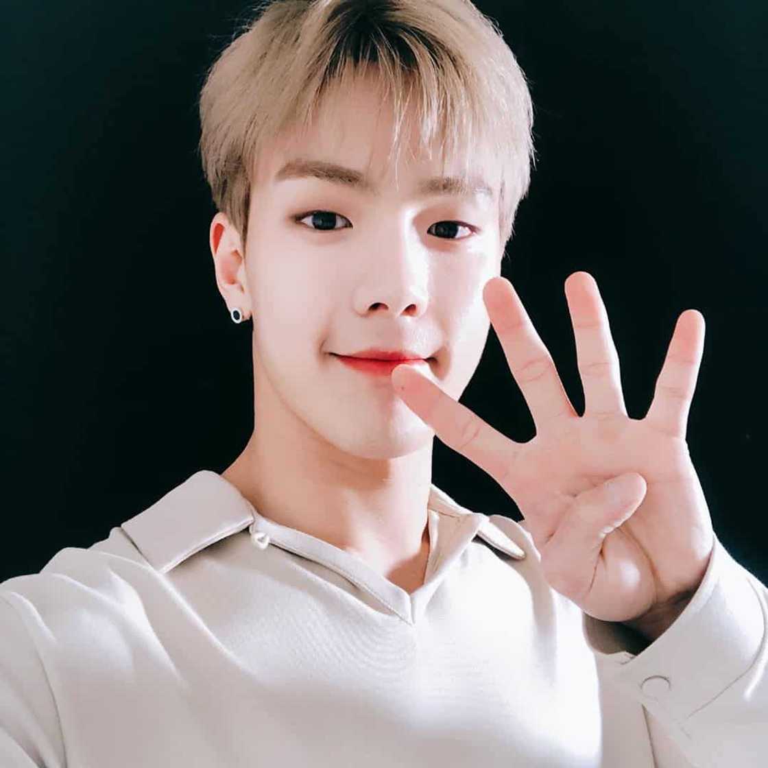 Monsta X members Monsta X members