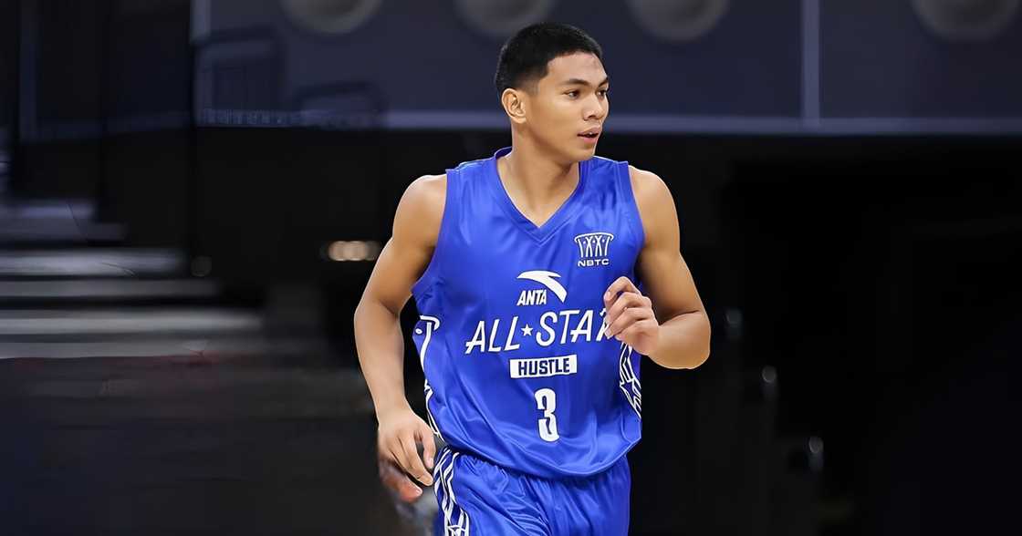 Ateneo de Davao coach, labis na nagdadalamhati sa pagkamatay ng isang atletang dati niyang sinanay Ateneo de Davao coach, labis na nagdadalamhati sa pagkamatay ng isang atletang dati niyang sinanay