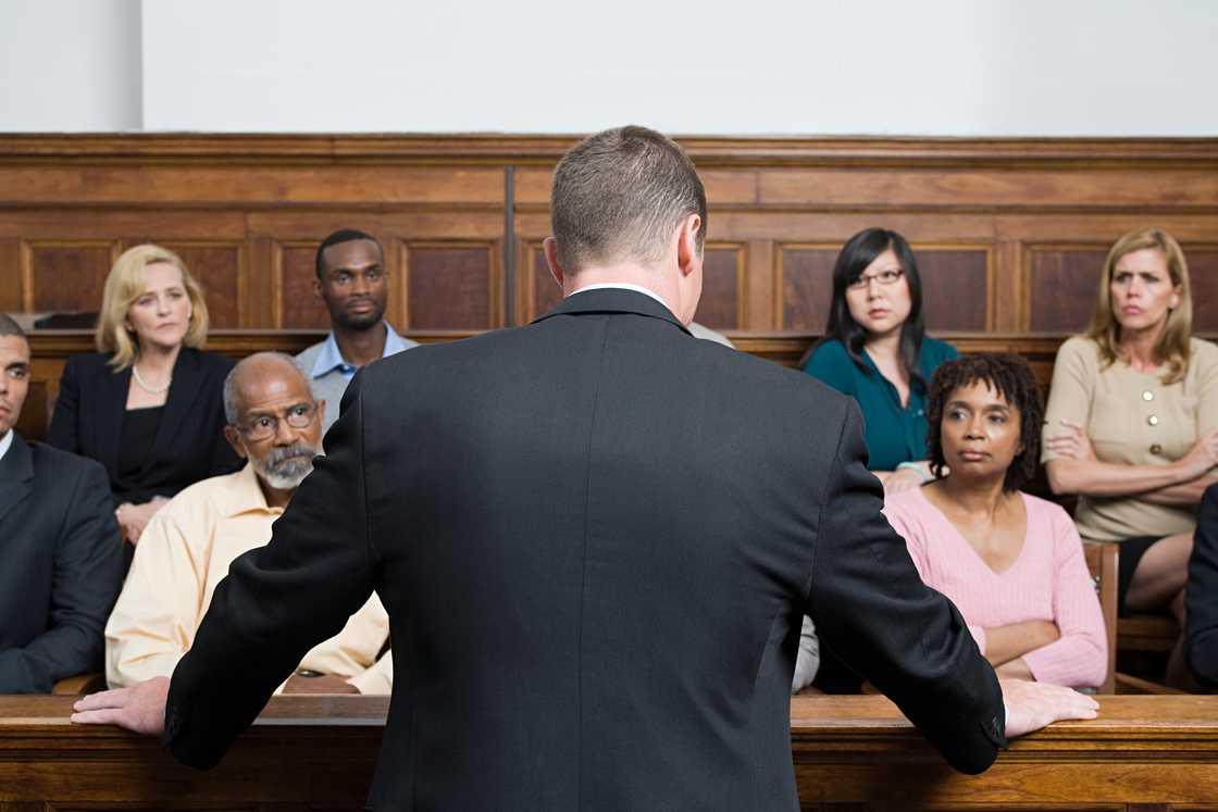 A lawyer and the jury A lawyer and the jury