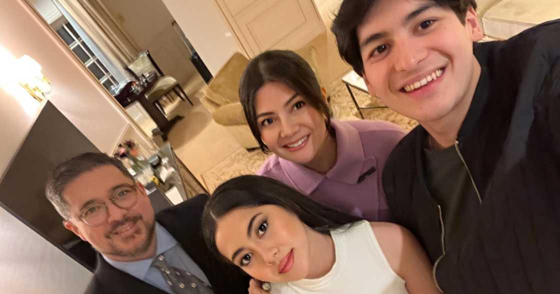 Aga Muhlach, Charlene Gonzalez, Andres, todo-suporta kay Atasha para sa ‘Annie Batungbakal’ musical Aga Muhlach, Charlene Gonzalez, Andres, todo-suporta kay Atasha para sa ‘Annie Batungbakal’ musical