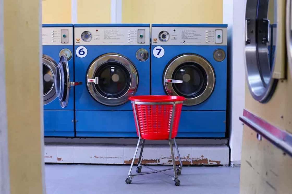 Commercial laundry business Commercial laundry business