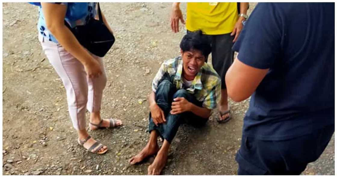 Vendor ng mani, napaiyak matapos matangay ng hold-upper ang kanyang pinaghirapan