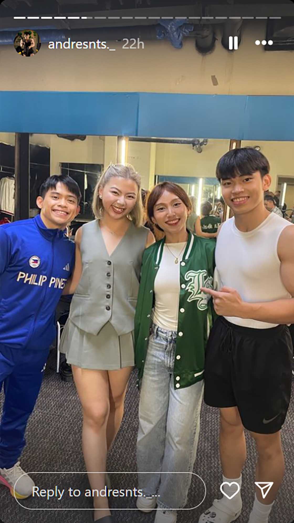 Carlos Yulo, the original, at kalokalike Andre Santos, nagkita na Carlos Yulo, the original, at kalokalike Andre Santos, nagkita na