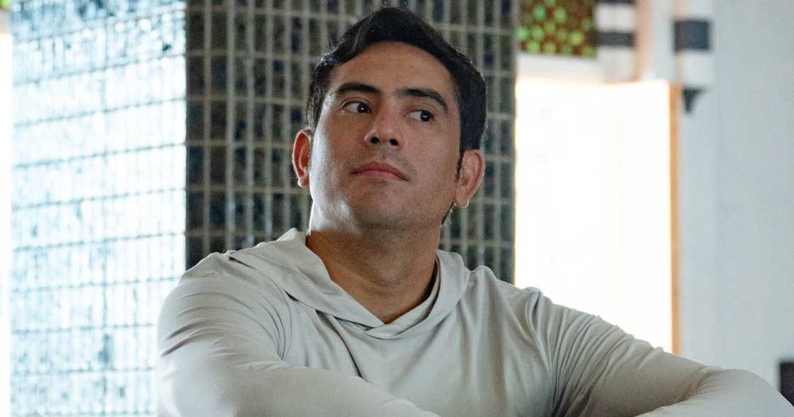 Gerald Anderson, may malinaw na dahilan kung bakit hindi minamadali ang pag-ibig Gerald Anderson, may malinaw na dahilan kung bakit hindi minamadali ang pag-ibig