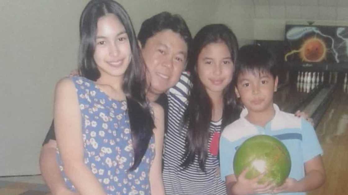 Dennis Padilla, pinadalhan umano ng pagkain ng kanyang mga anak noong Father's day Dennis Padilla, pinadalhan umano ng pagkain ng kanyang mga anak noong Father's day