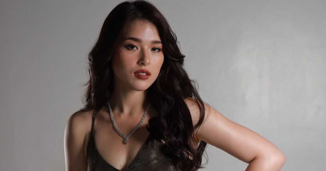 Kylie Padilla, may nakakaintrigang reply sa netizen na nagsasabing "single" siya Kylie Padilla, may nakakaintrigang reply sa netizen na nagsasabing "single" siya