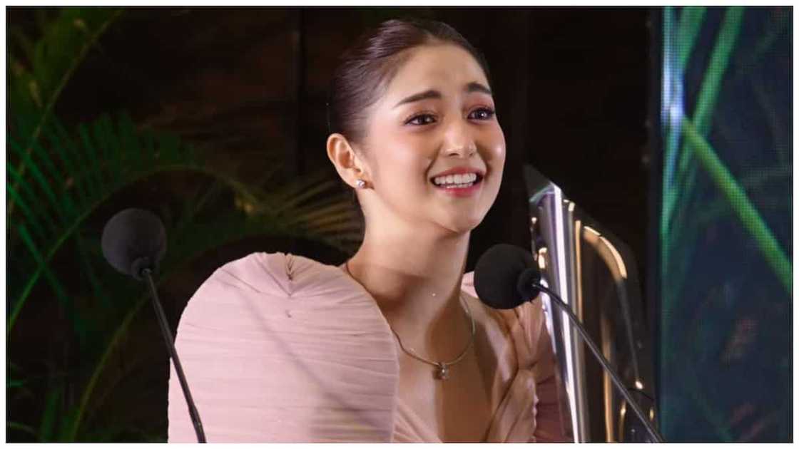 Charlie Dizon, best actress ng Urian para sa pelikulang Third World Romance Charlie Dizon, best actress ng Urian para sa pelikulang Third World Romance