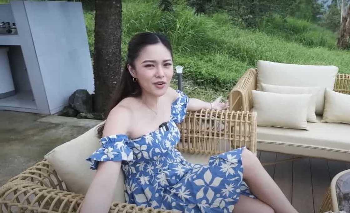 Kim Chiu, pinasilip ang kanyang rest house sa Tagaytay Kim Chiu, pinasilip ang kanyang rest house sa Tagaytay